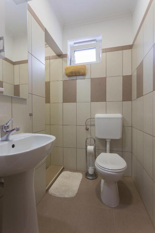 Koupelna v ubytování Oázis Panzió