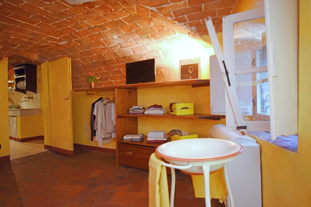 Kuchyňa alebo kuchynka v ubytovaní The Mezzanine within the Walls