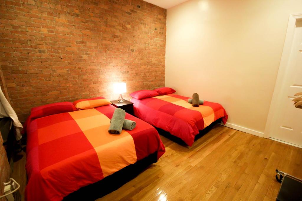 Studio Plus - One-Bedroom APT - One-Bedroom Apartment