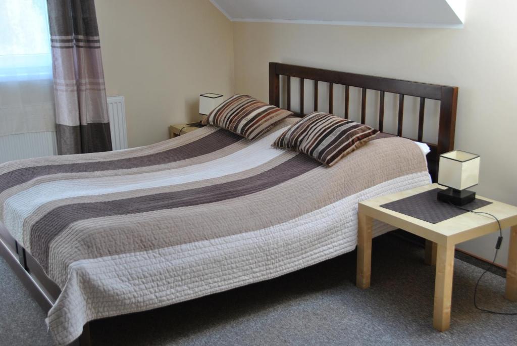 Krzywy Domek w Ostrowie Morza Brzeg - 16