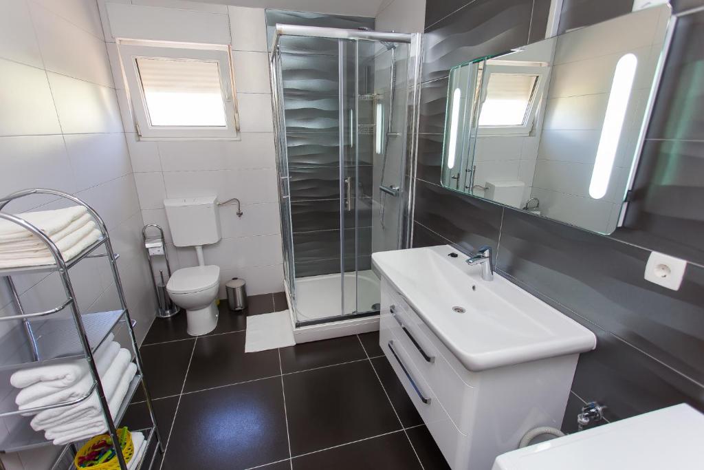 Kúpeľňa v ubytovaní Apartment Marija 2 near Split