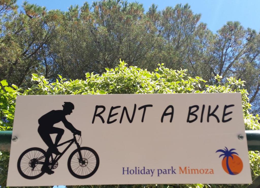 Rowery dostępne w obiekcie Holiday Park Mimoza lub w pobliżu