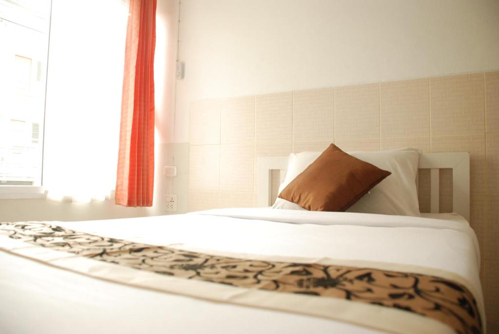 Ratchada 17 Place - Resim 12