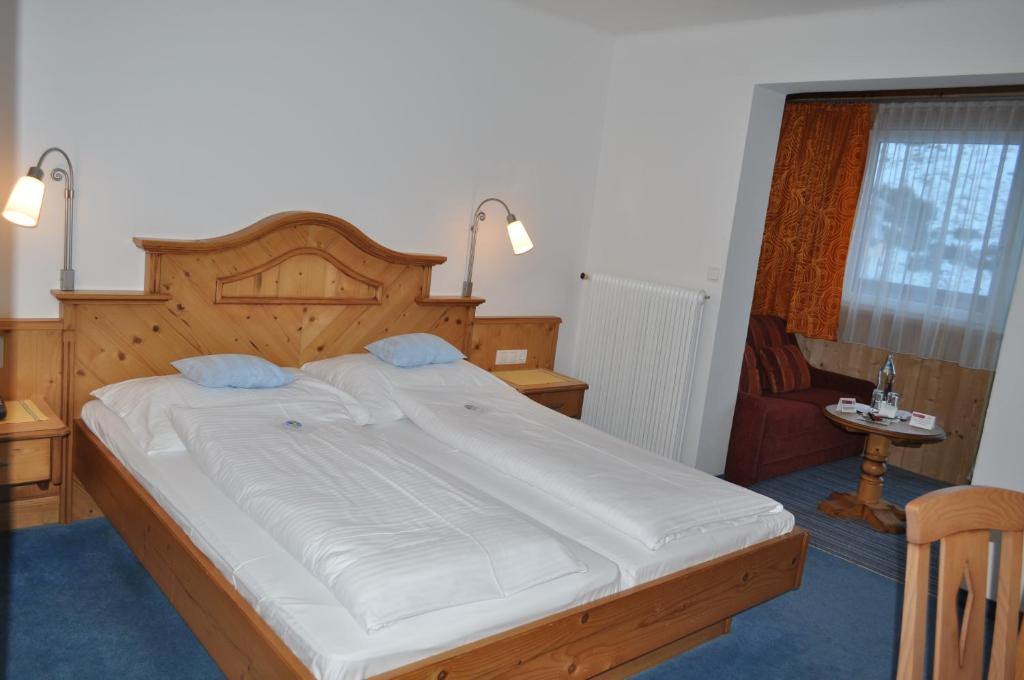 Postel nebo postele na pokoji v ubytování Hotel Wagner