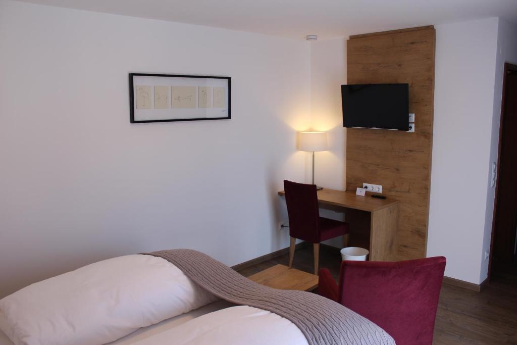 Gasthof und Pension zum Löwen - Habitación Doble Deluxe Con Balcón