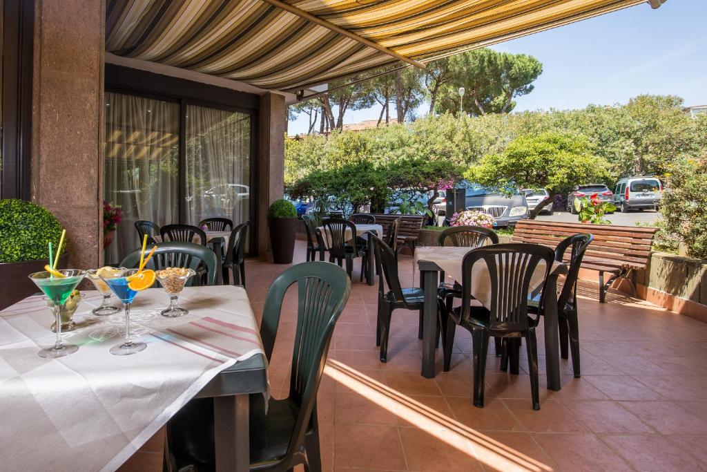 Restaurace v ubytování Hotel Casa Tra Noi