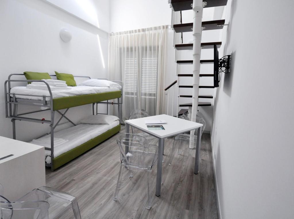 Eden Park - Apartamento De Una Habitación - Nivel Dividido