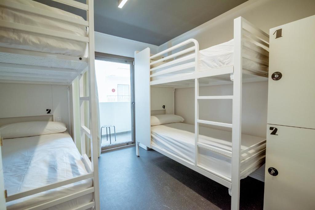 Amistat Island Hostel Ibiza - ALBERGUE JUVENIL, San Antonio ...