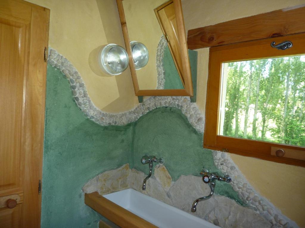 Fotografie z fotogalerie ubytování La Source, Vegetarian Guest House v destinaci Chabeuil