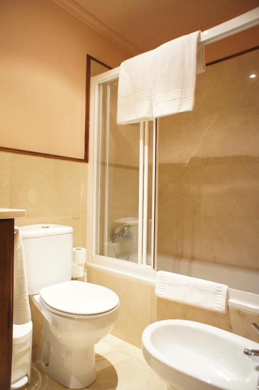 Koupelna v ubytování Casavillena Apartamentos Turísticos