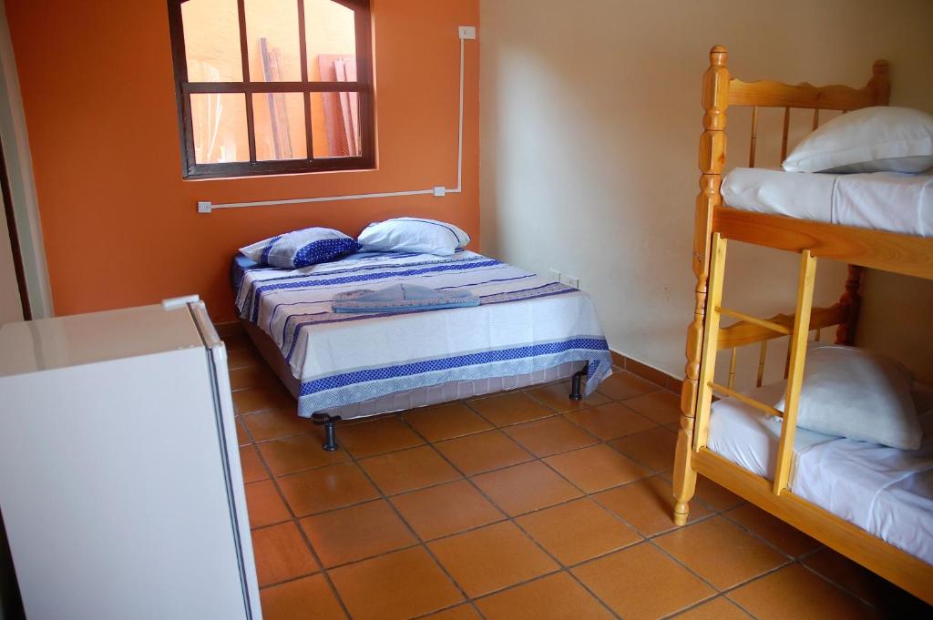  Ilhabela Hostel