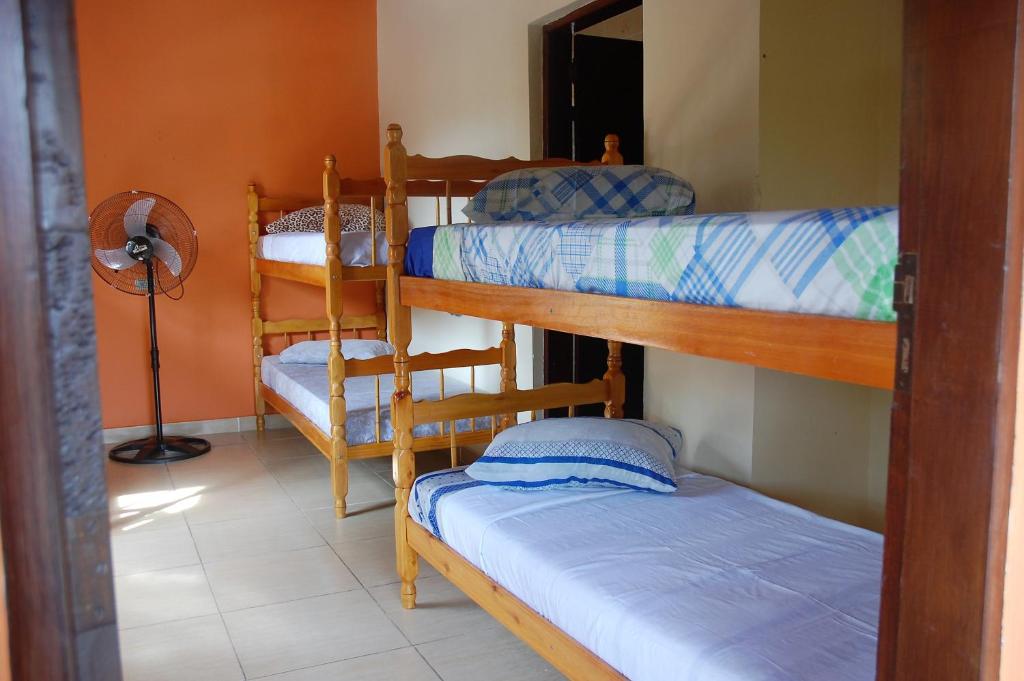  Ilhabela Hostel