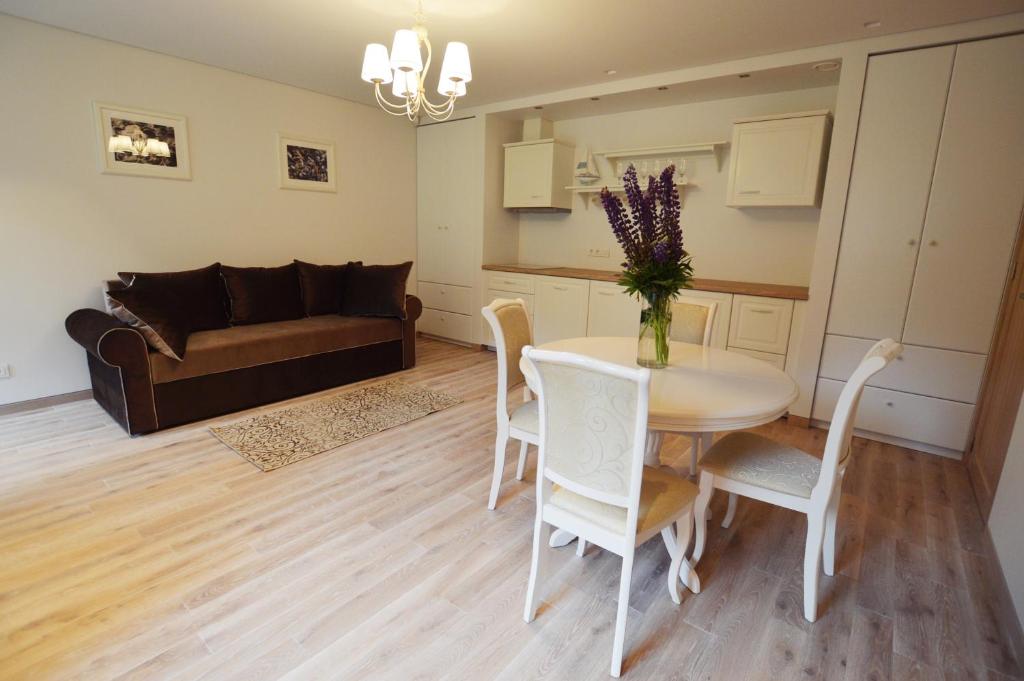 Smėlynas Neringa Apartments - Apartment With Terrace