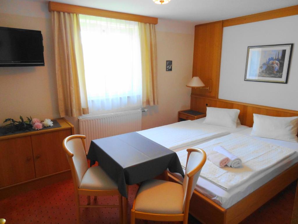 Postel nebo postele na pokoji v ubytování Landhaus Gassner