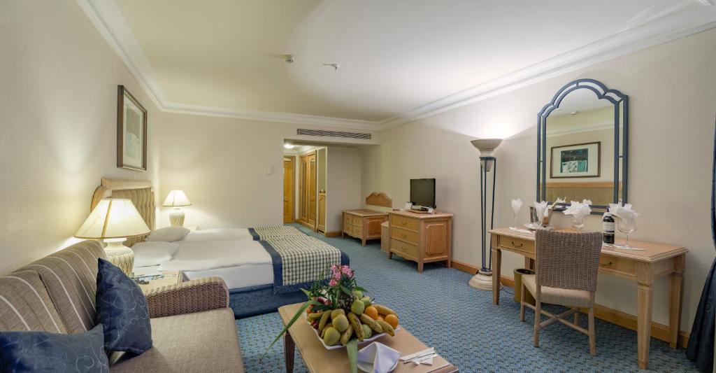 Postel nebo postele na pokoji v ubytování Simena Comfort Hotel