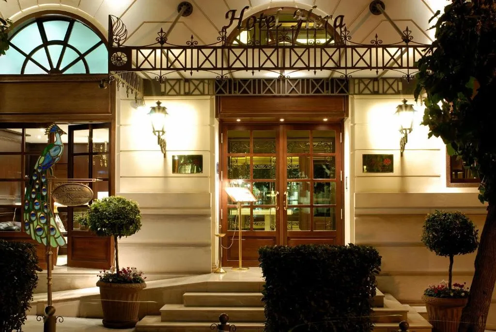Hera Hotel, Atena, Grecia