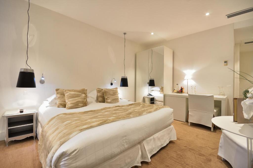 
Prestige Double Room
