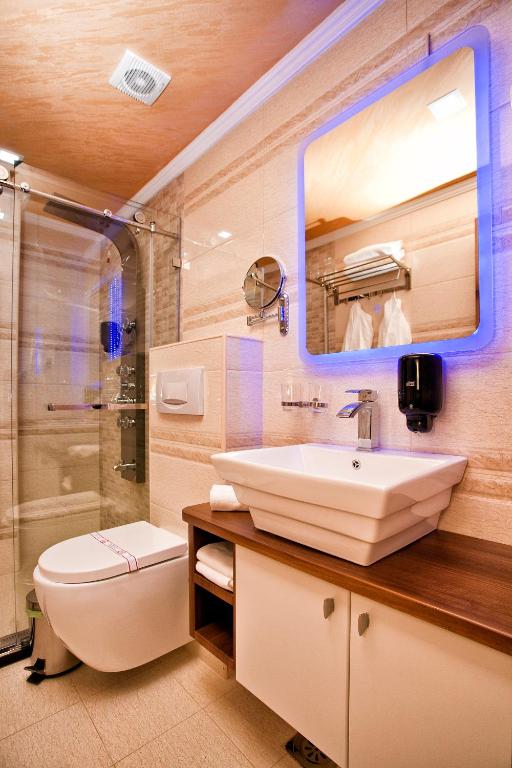 Koupelna v ubytování Wellness & Spa Hotel ACD