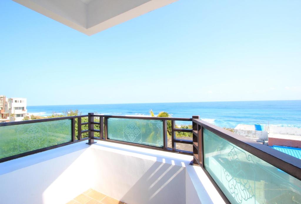 Water Ripple - Habitación Doble Con Balcón Y Vista Al Mar