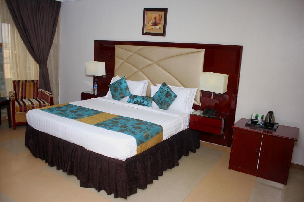 Postel nebo postele na pokoji v ubytování De Rembrandt Hotels and Suites