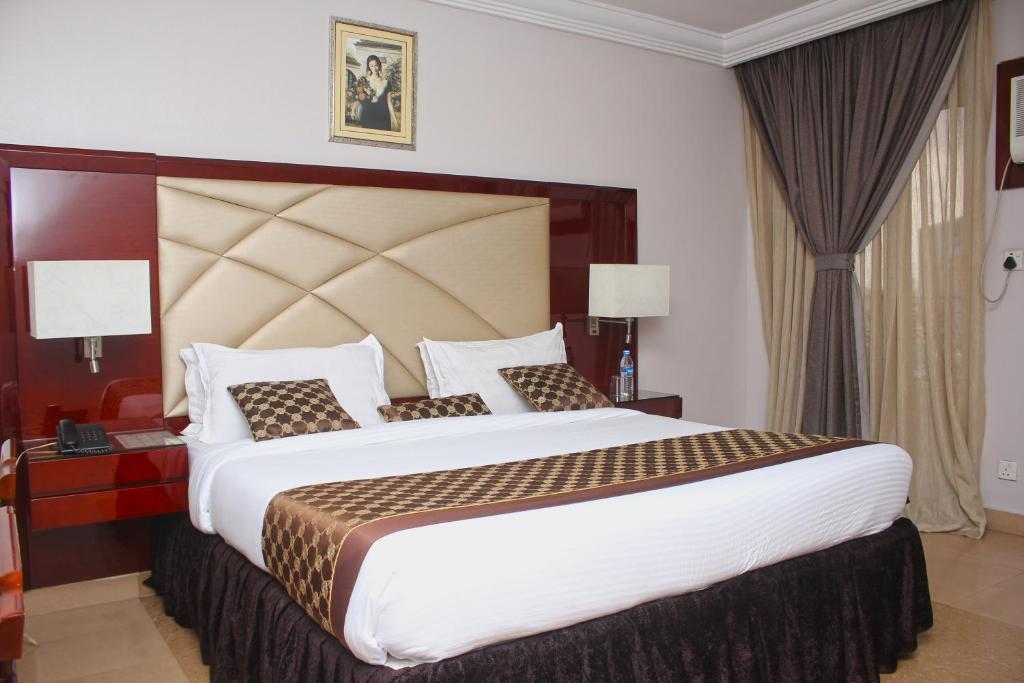 Postel nebo postele na pokoji v ubytování De Rembrandt Hotels and Suites