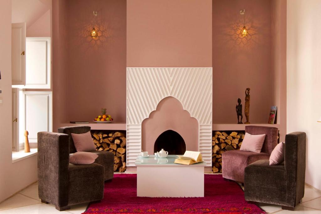 Posezení v ubytování Riad Nashira & Spa