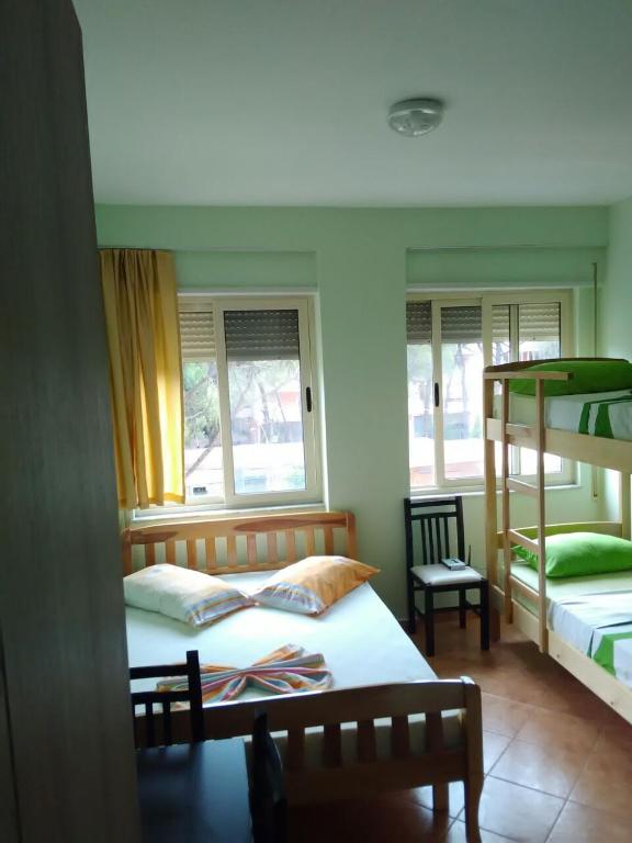 The Green Apartment - Image 2