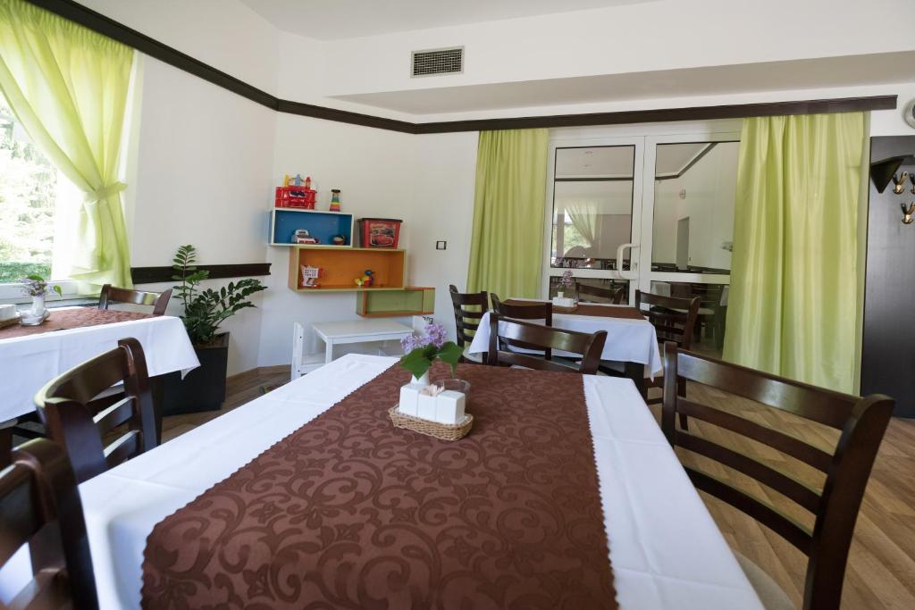 Fotografie z fotogalerie ubytování Hotel Hubertus v destinaci Karlovy Vary