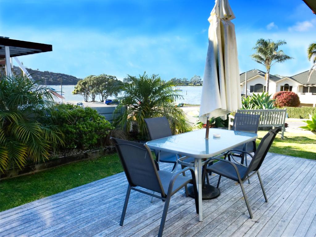 Tairua Shores Motel - Sala Familiar Con Vista Al Mar