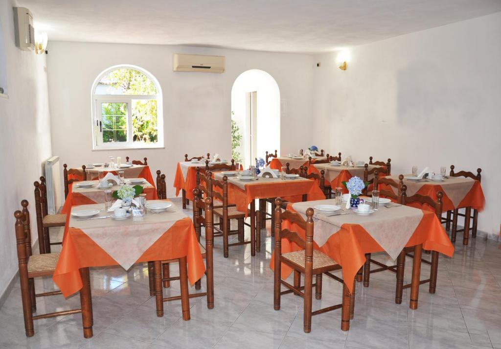 Restauracja lub miejsce do jedzenia w obiekcie Casa Cigliano