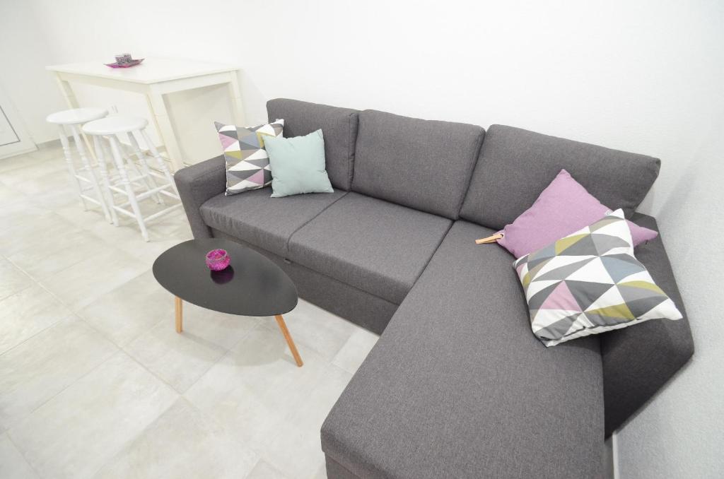 Bay View Apartments - 5