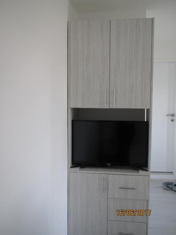 Guest House Baranin Pitomine - Studio Mit Kingsize -Bett Und Terrasse