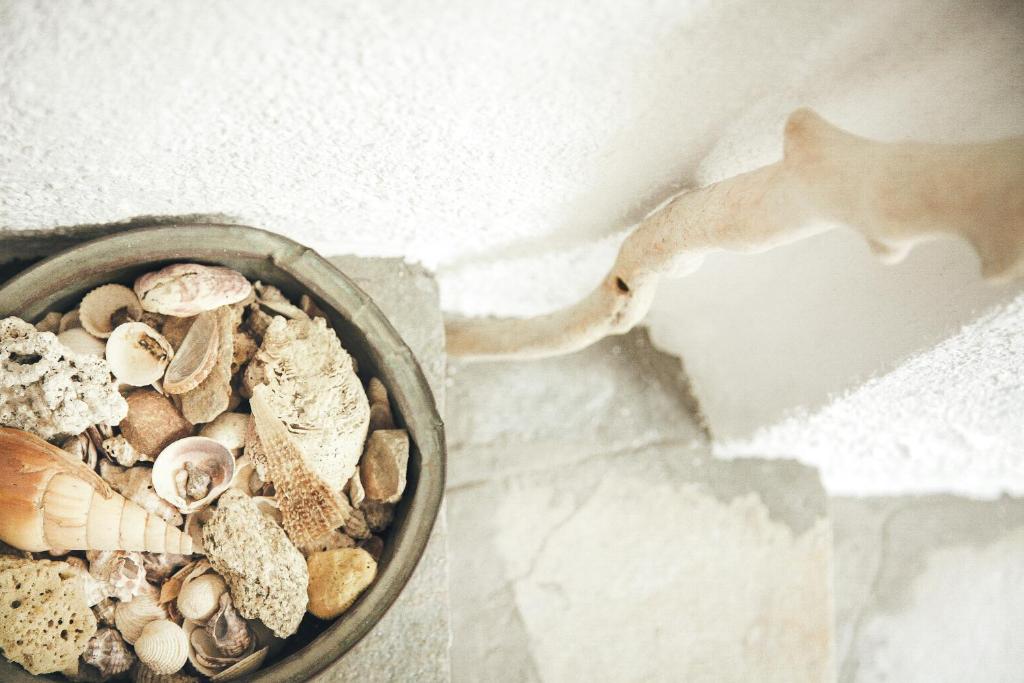 Aria's House Studios & Apartments - 17