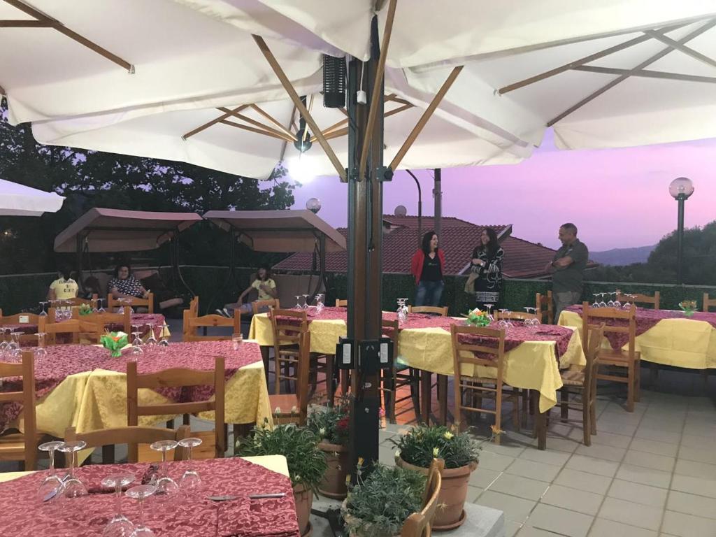 Restauracja lub miejsce do jedzenia w obiekcie Casa Vacanze Primula palinuri