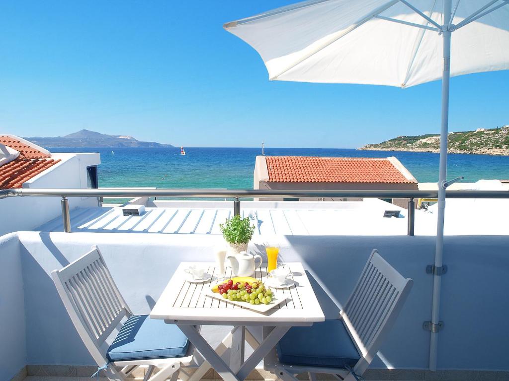 Zdjęcie z galerii obiektu Almiris Seaside Apartments w mieście Almirida
