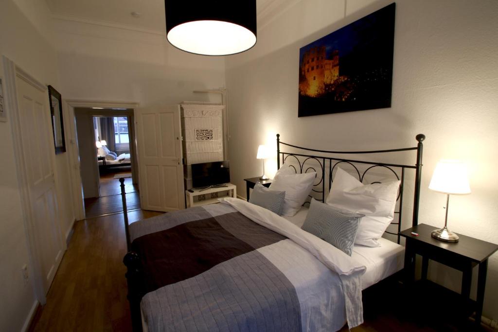 Postel nebo postele na pokoji v ubytování Hotel Sudpfanne