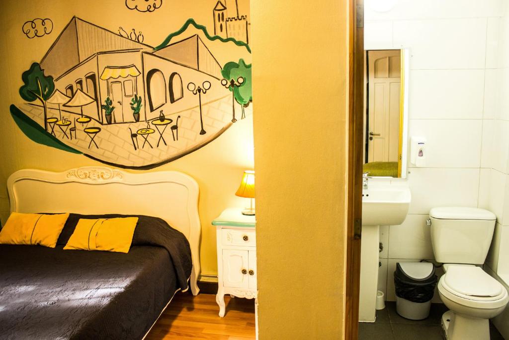 Koupelna v ubytování Hostal Forestal