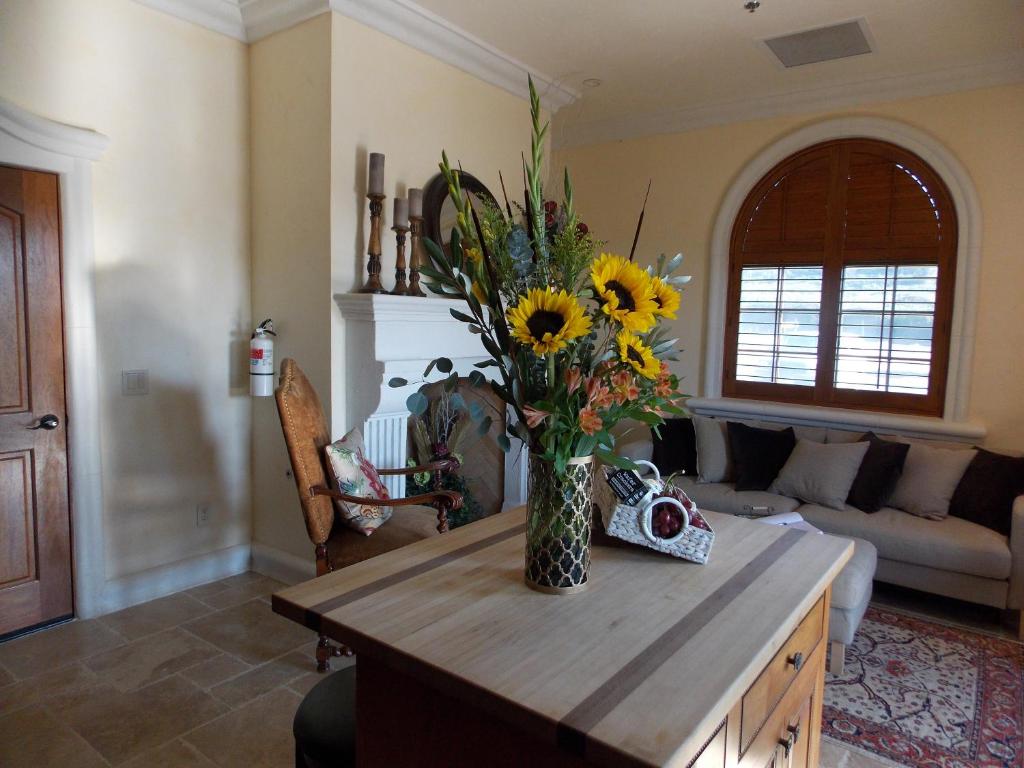 Thorn Hill Vineyards Villa Suites - Suite De Lujo