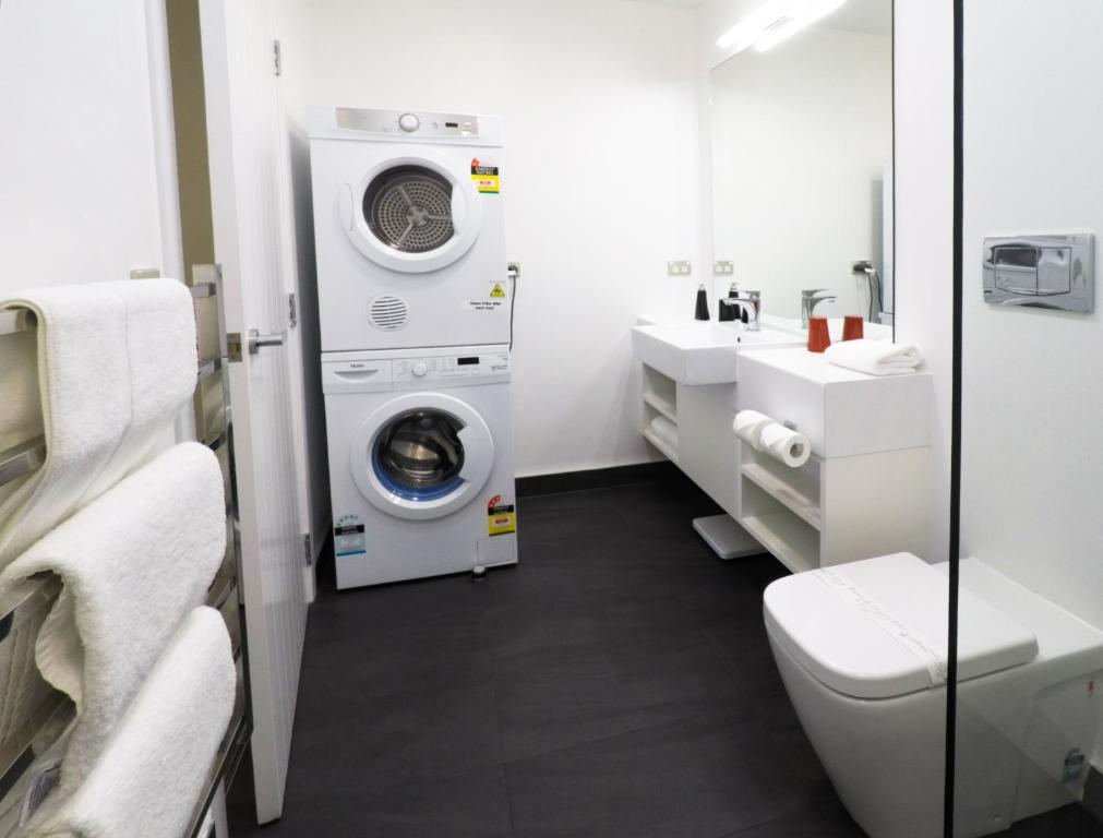 
Luxury One-Bedroom Apartment
