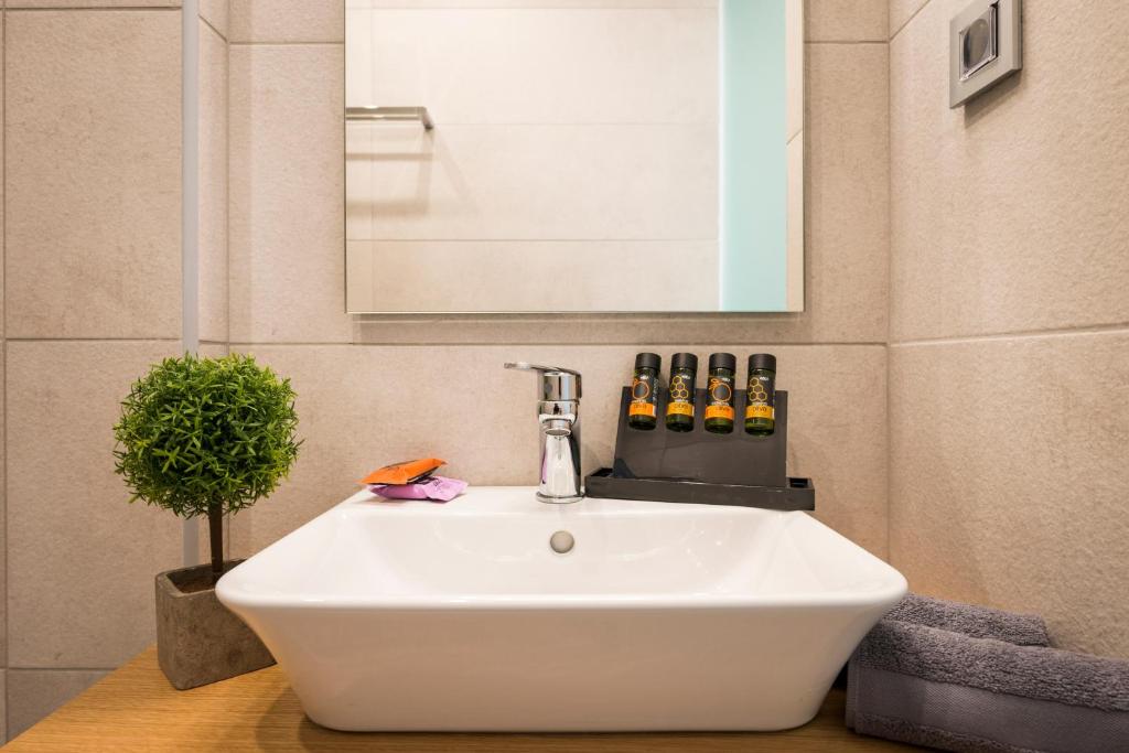 Central City Hotel - 3