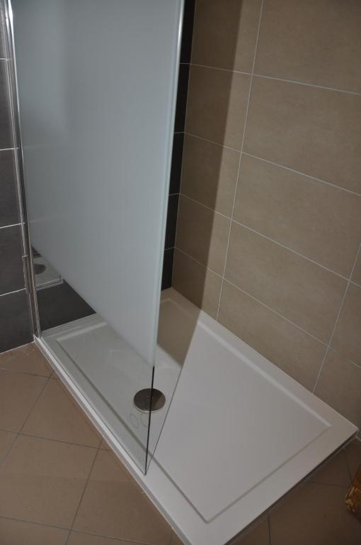 Koupelna v ubytování Apartmani Anna