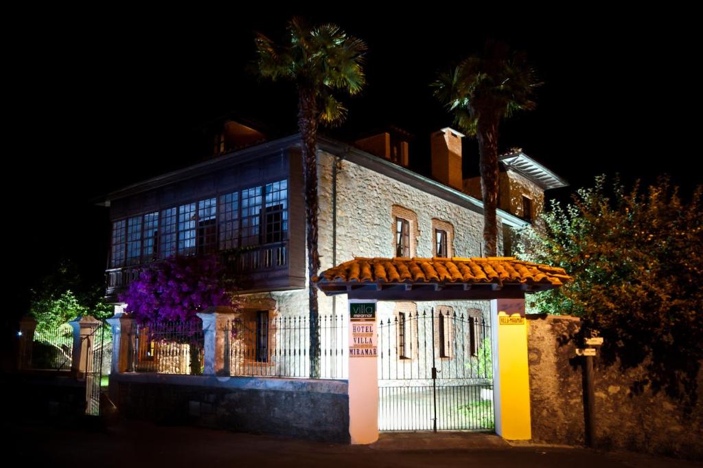 Booking.com: Hotel Villa Miramar , Poo de Llanes, Spanje ...