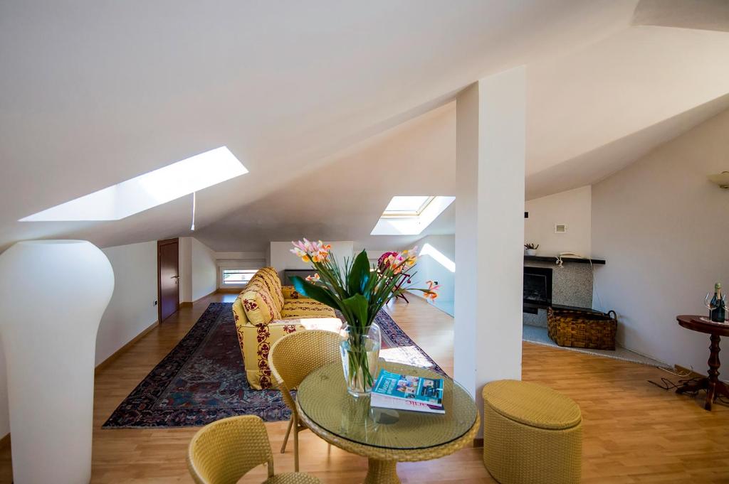 Posezení v ubytování Hotel San Gerolamo