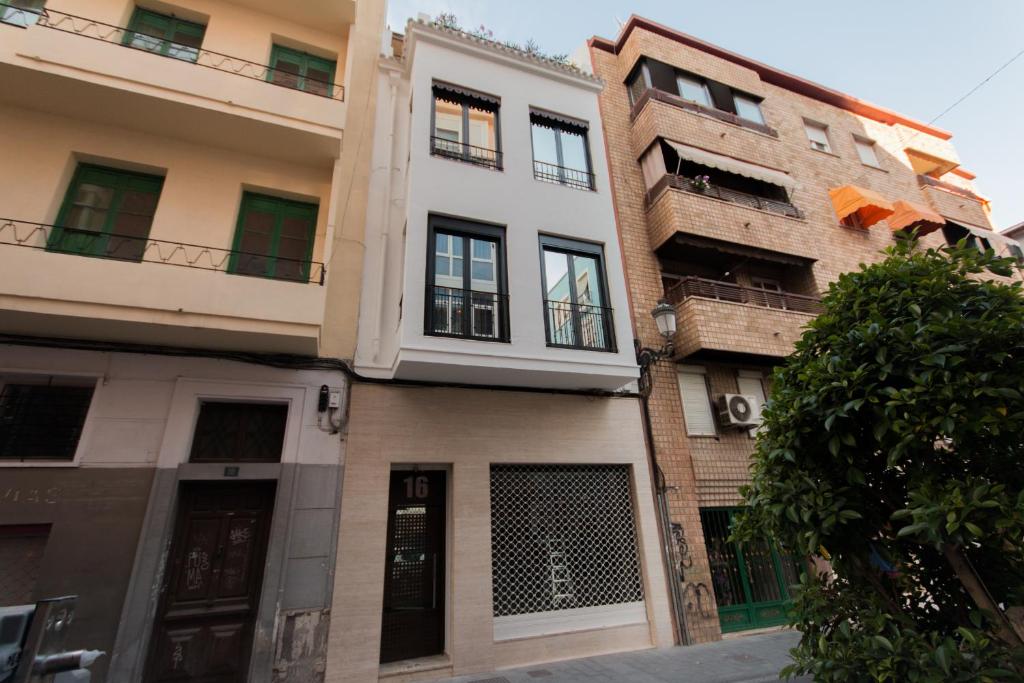 Bazan 16, Alicante – Bijgewerkte prijzen 2023