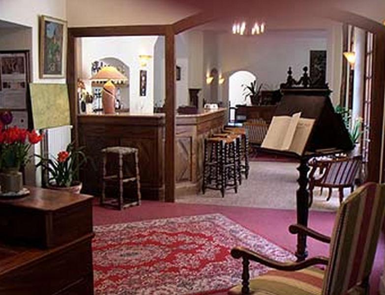 Posezení v ubytování Hôtel Sainte Foy
