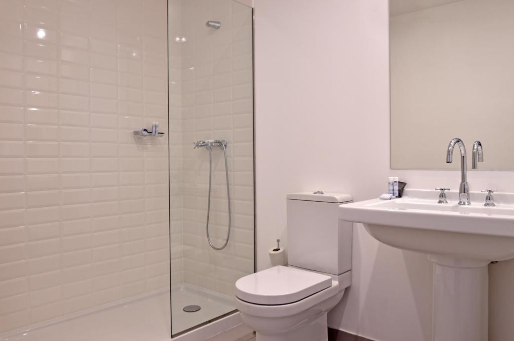 The Noble House - by Unlock Hotels - Suite Con Jardín