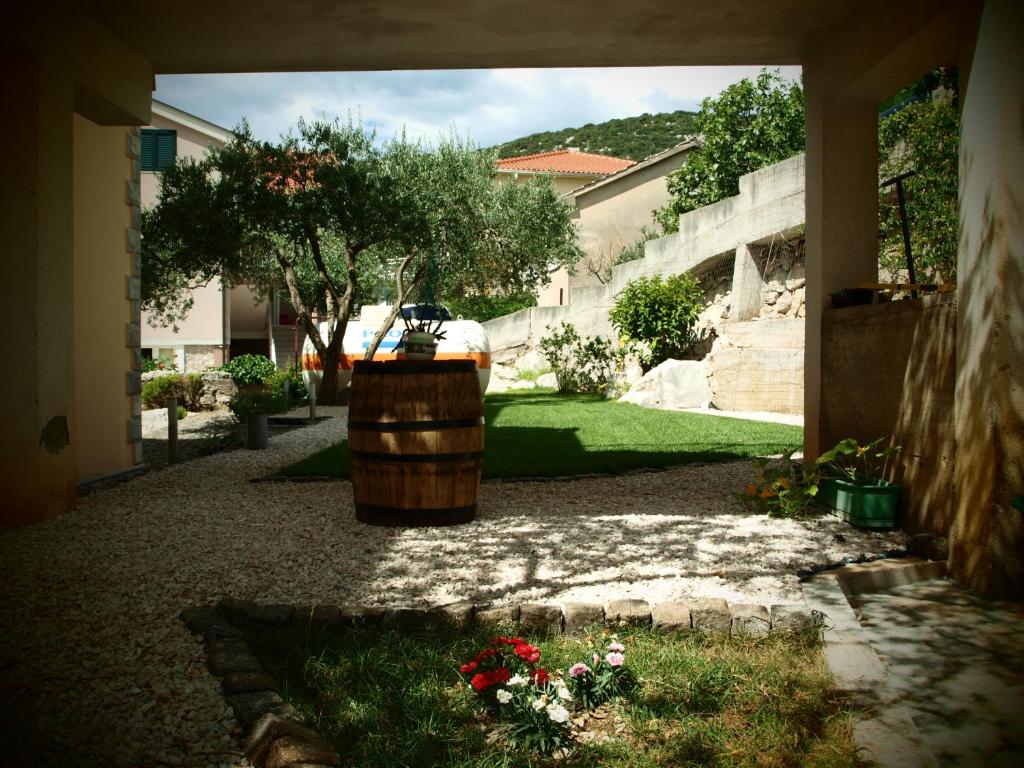 Nespecifikovaný výhled na hory nebo výhled na hory při pohledu z apartmánu