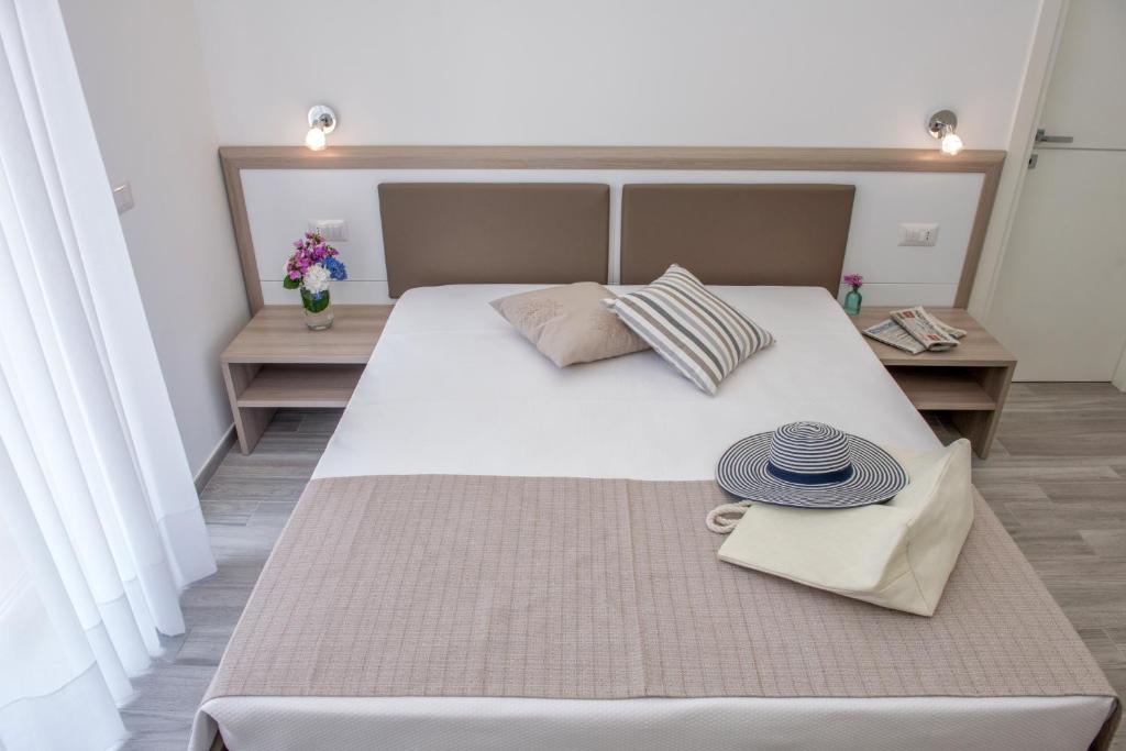 Una cama o camas en una habitación de A un passo dal mare