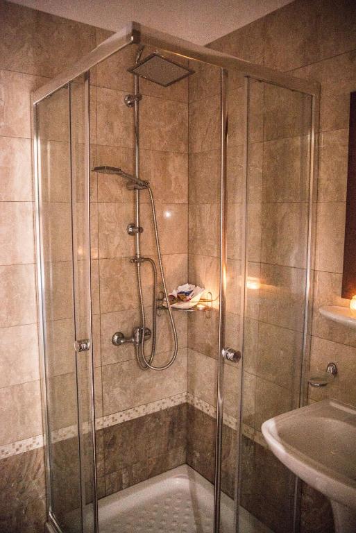 Star Paradise Hotel - 16