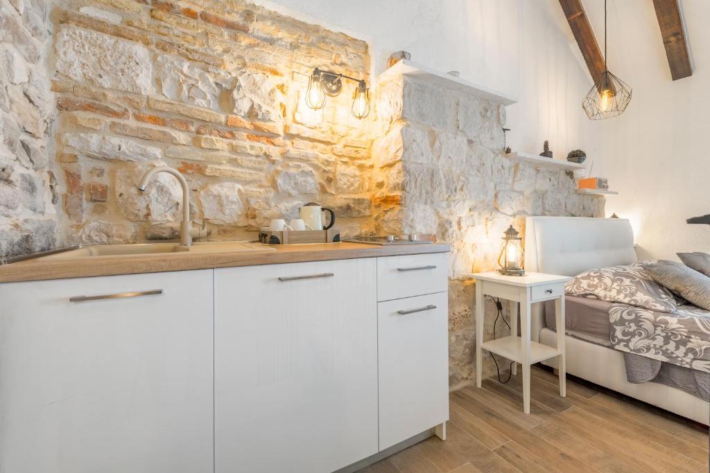 Apartments & Rooms Dujam - 18